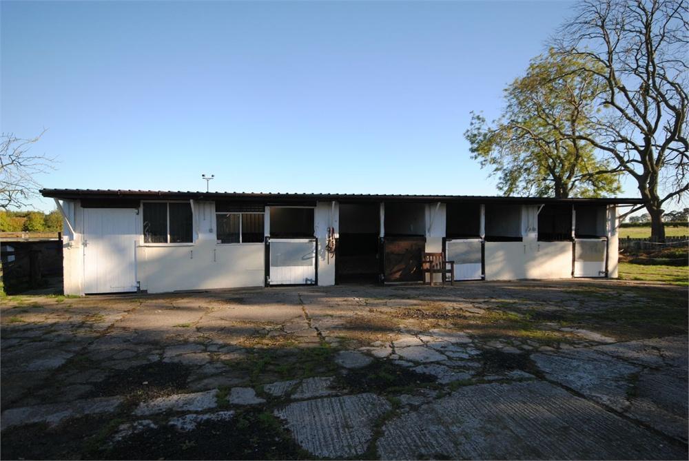 5 bedroom equestrian facility for sale in Markstone House, East Cowton