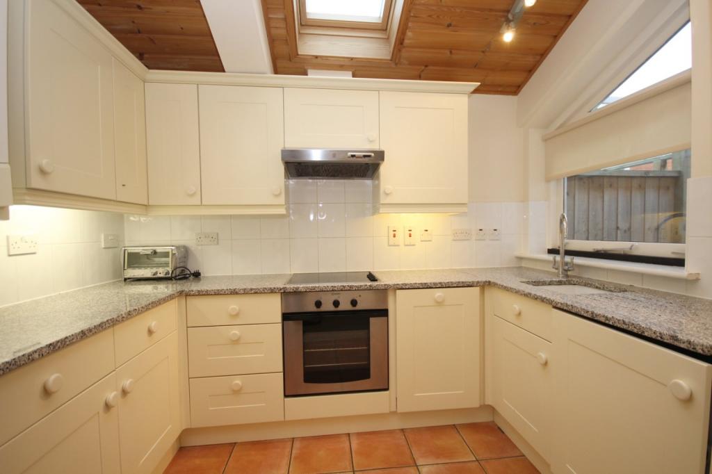 2 bedroom property for sale in Reading Road, Henley On Thames, RG9, RG9