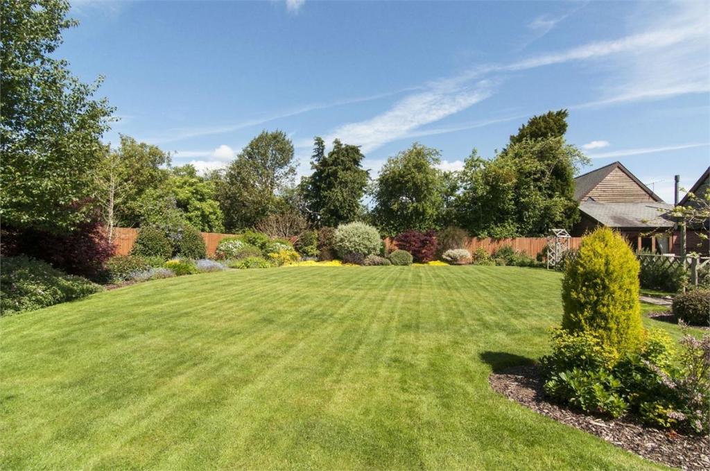 3 bedroom link detached house for sale in The Wain House, Ashford