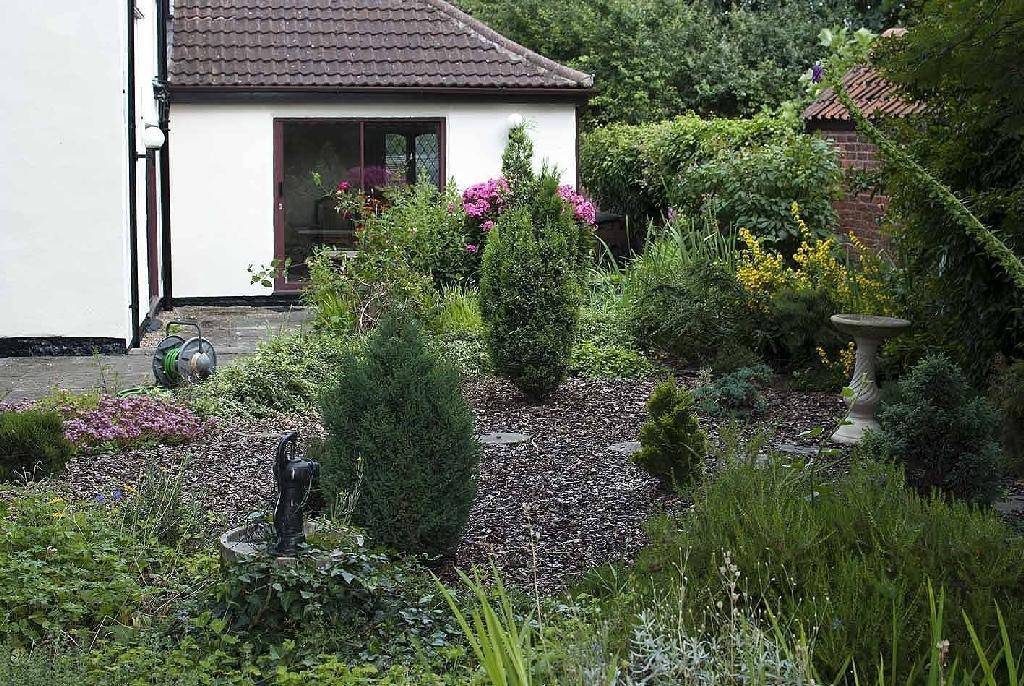 4 bedroom detached house for sale in Rogate, Low Street, Torworth