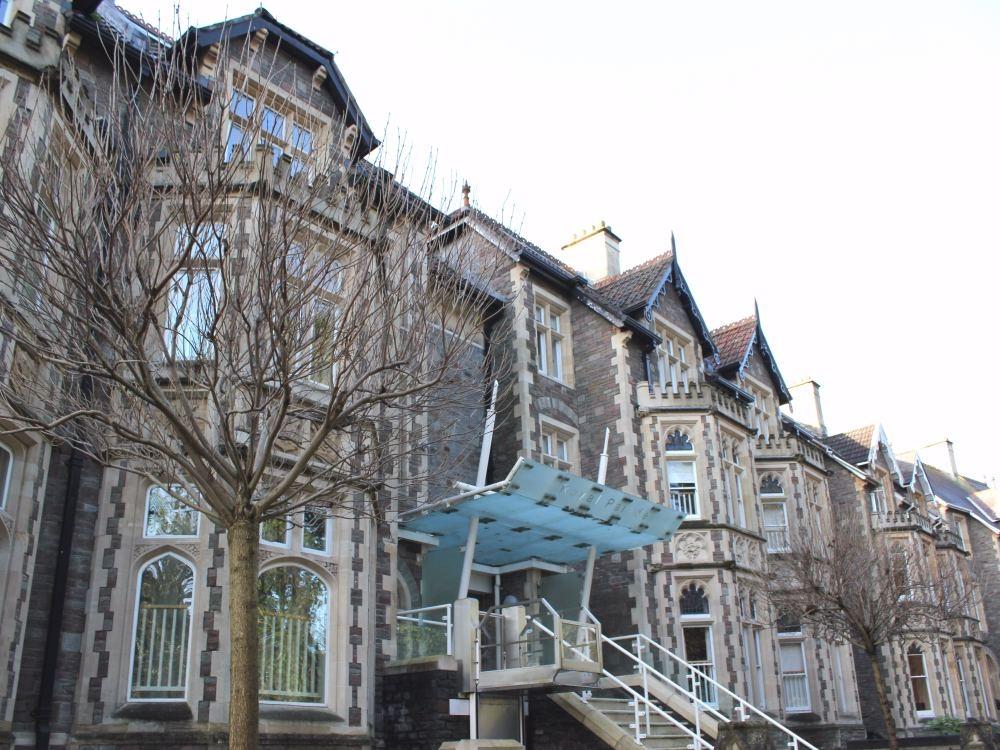 2 bedroom flat for sale in Royal Parade, Elmdale Road, Clifton, Bristol