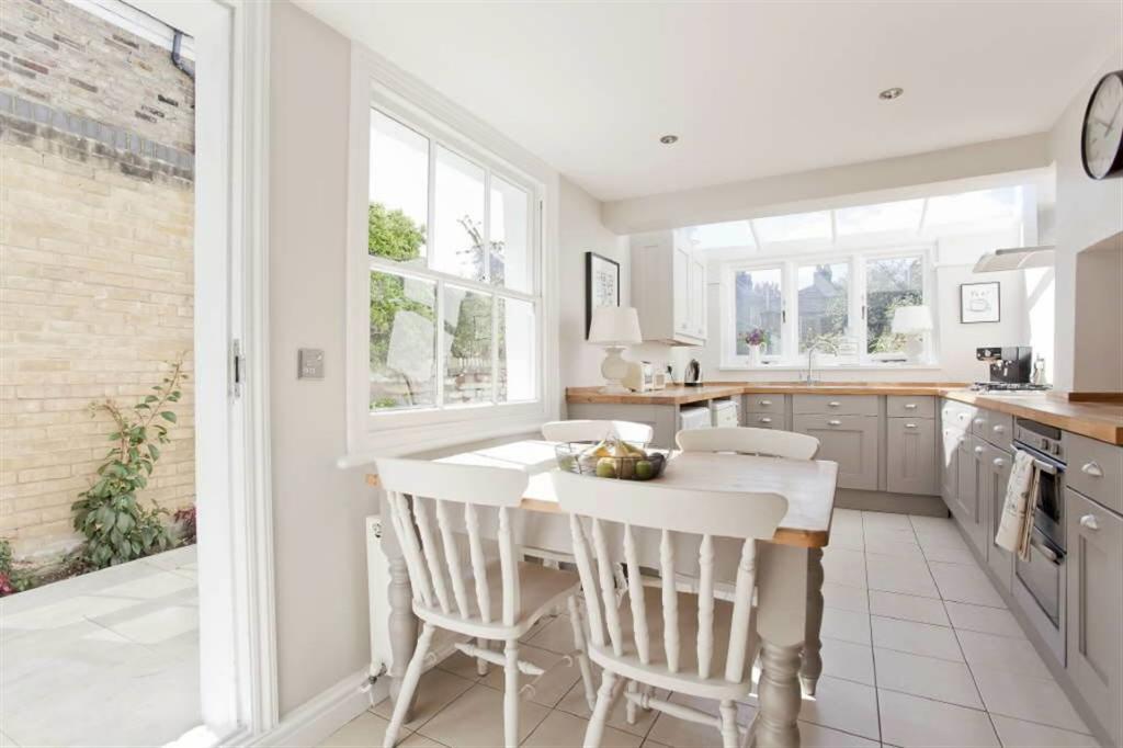3 bedroom terraced house for sale in Wyatt Road, Highbury, Highbury, N5, N5