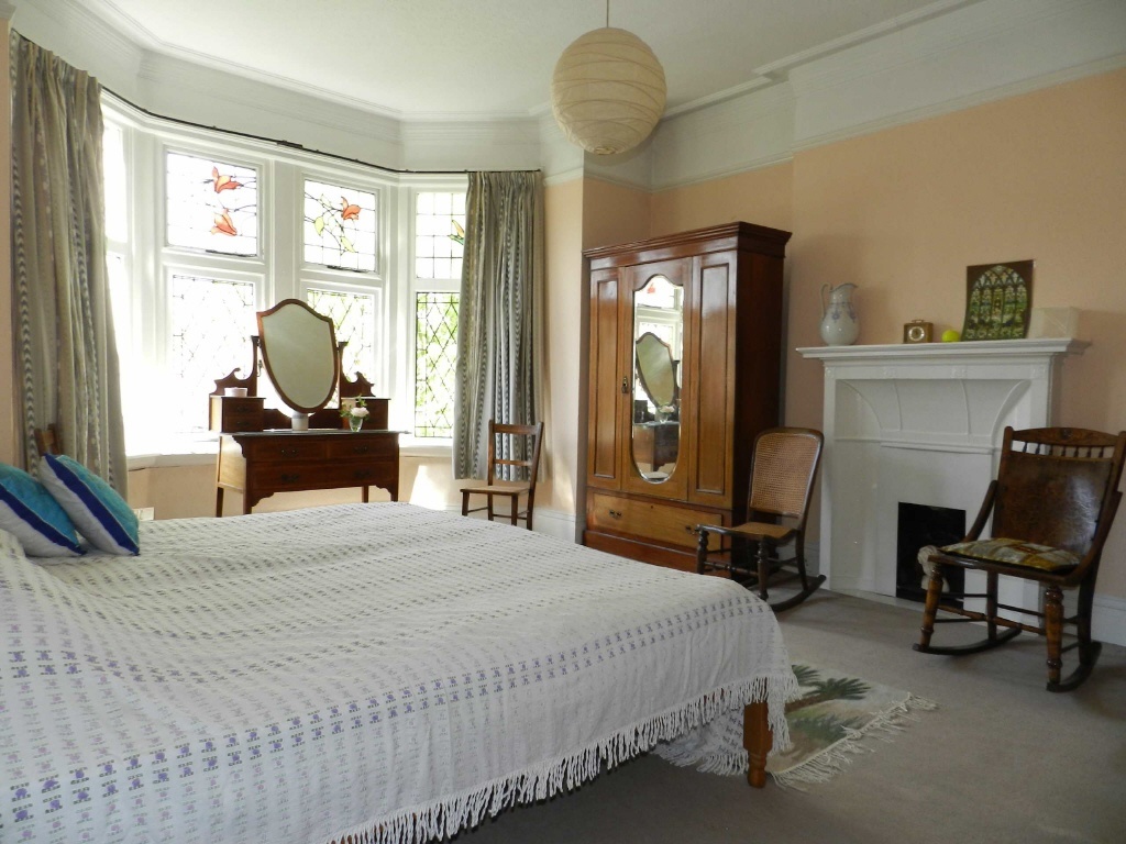 7 bedroom detached house for sale in Broomfield Road, HEATON MOOR