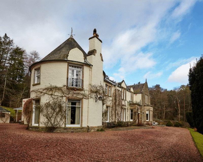 7 bedroom detached house for sale in The Ley, Innerleithen, EH44