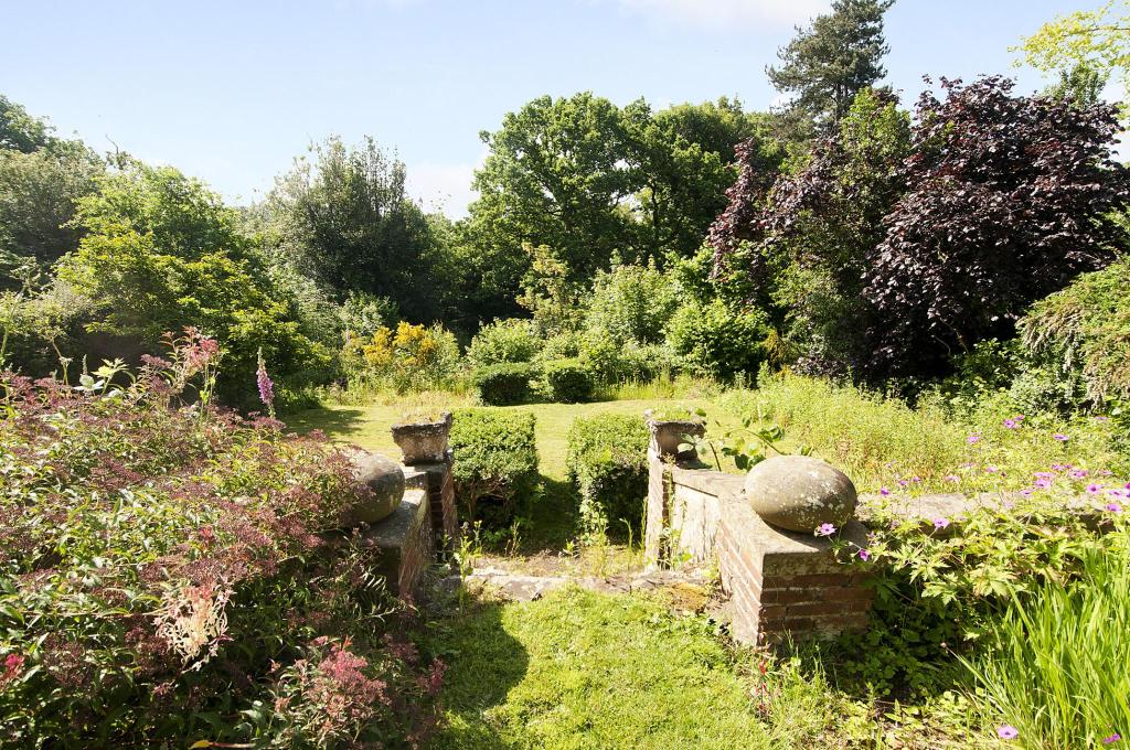 6 bedroom house for sale in Castle Hill, Kenilworth, Warwickshire, CV8