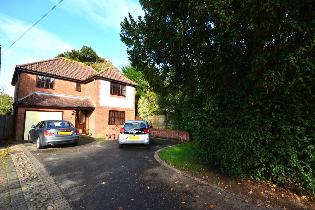 4 bedroom detached house for sale in Gosfield Road, Braintree, CM7, CM7