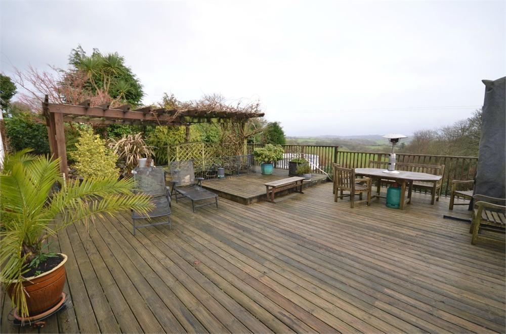 5 bedroom detached bungalow for sale in Penelewey, Nr Feock, Truro