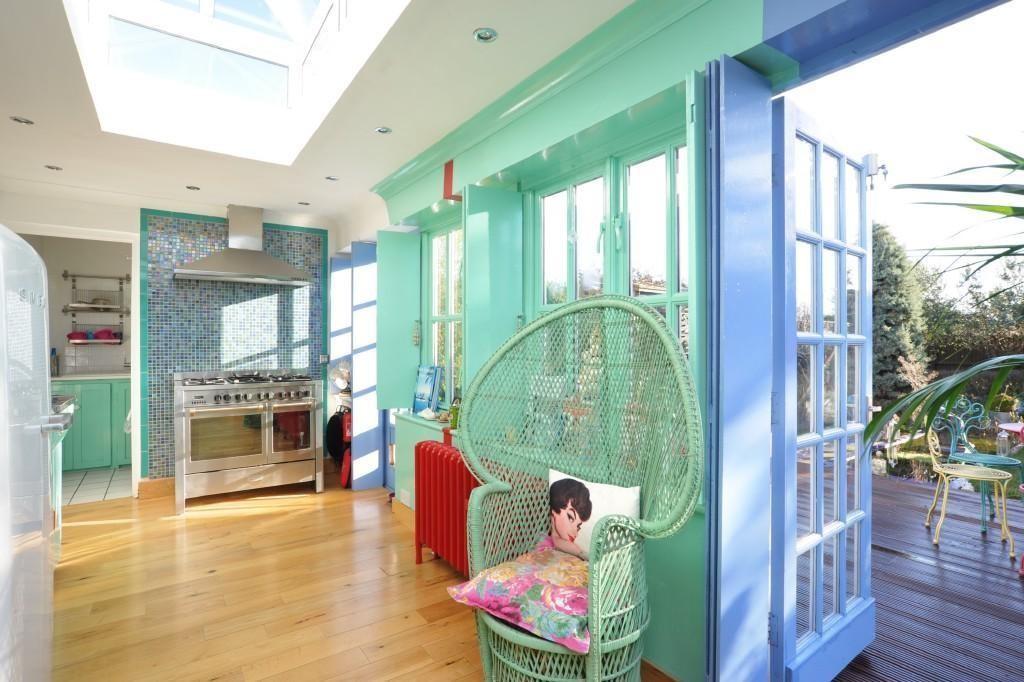 3 bedroom detached house for sale in Preston Parade, Seasalter