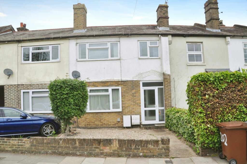 3 Bedroom Terraced House For Sale In Rainsford Road Chelmsford Essex CM1