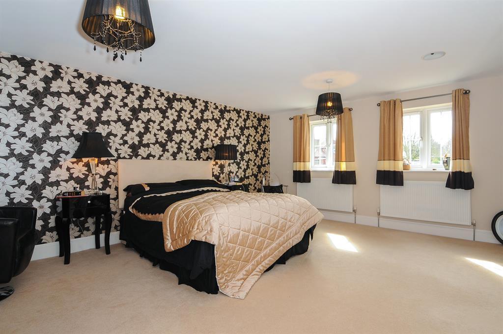 4 bedroom detached house for sale in Horncastle Road, Louth, LN11