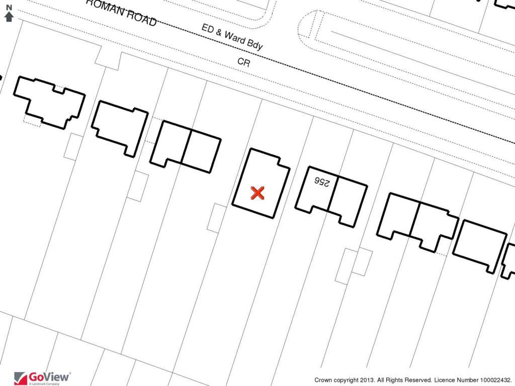 4 bedroom detached house for sale in Tring Road, Aylesbury