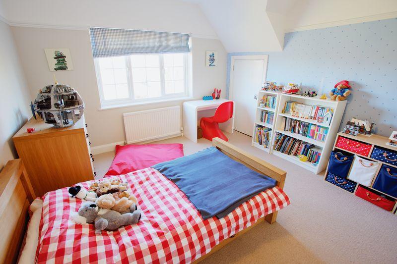 5 bedroom semidetached house for sale in Ware Road, Hertford, SG13, SG13