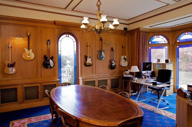 5 bedroom manor house for sale in Ashlea, Woodhouse Lane, Brighouse, HD6