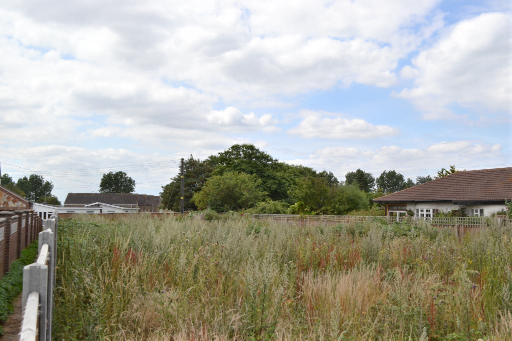 Plot for sale in WintertononSea, Norfolk,, NR29