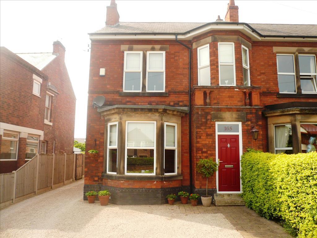 4 bedroom end of terrace house for sale in Victoria Avenue, Borrowash