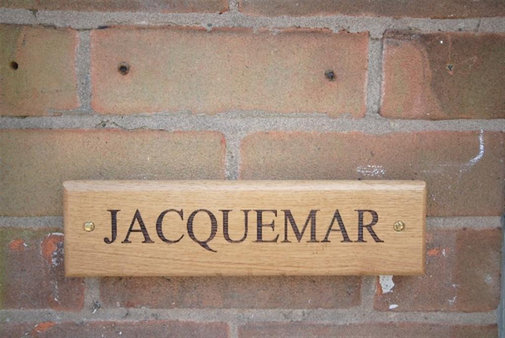 3 bedroom detached house for sale in Hall Lane, Appley Bridge, Wigan