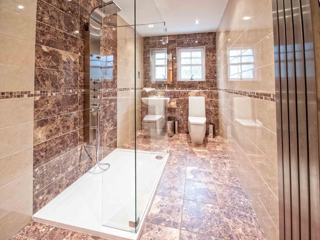 4 bedroom detached house for sale in The Lane, Dullatur, Glasgow, G68, G68