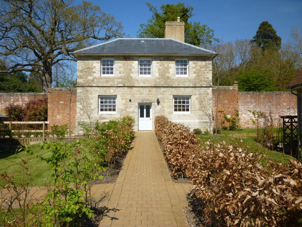 2 bedroom house for sale in Garden Walk, Mote Park, Maidstone, ME15, ME15