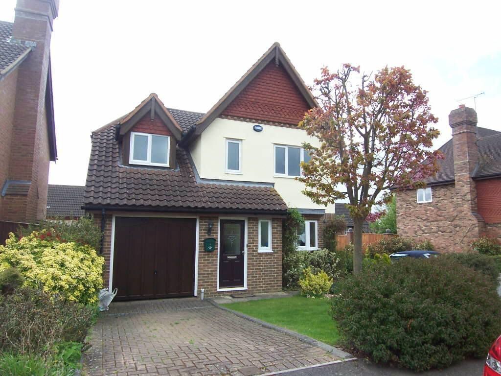 4 bedroom detached house for sale in Pinner, HA5