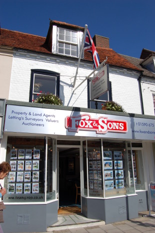 estate agents in lymington