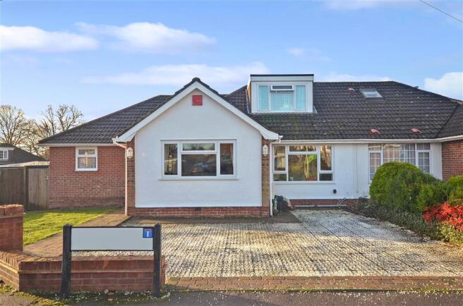 4 Bedroom Semi Detached Bungalow For Sale In Cherry Tree Avenue