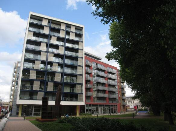 1 bedroom flat rent deals gateway