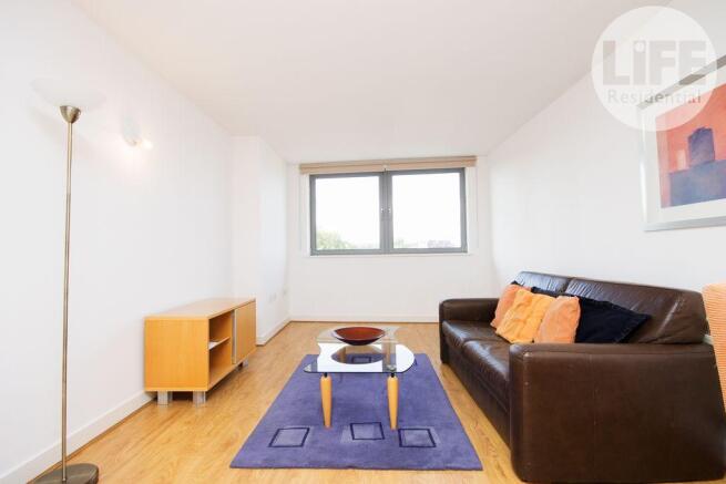 1 bedroom flat rent deals gateway