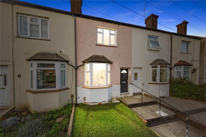 Bedroom Terraced House For Sale In Rectory Lane Chelmsford Essex Cm