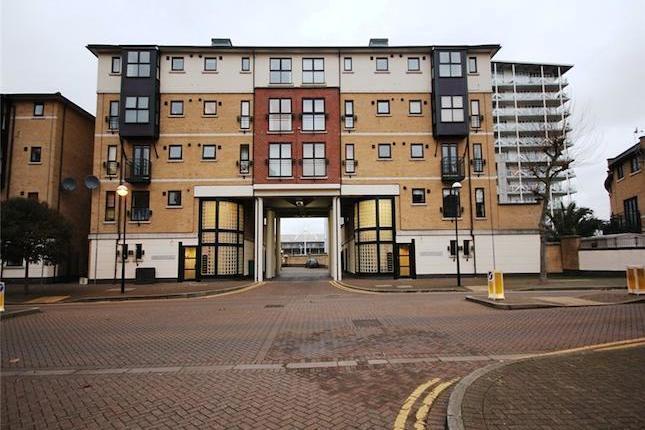 FLAT TO SHARE IN LONDON flat to share in london: