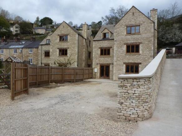 4 bedroom detached house for sale in Sevilles Mill, High Street