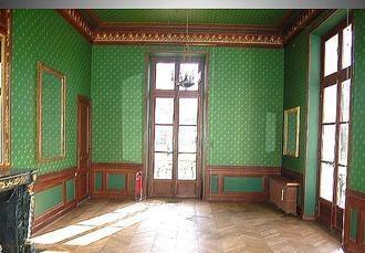 castle bedroom