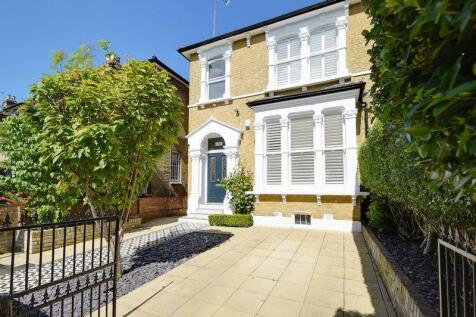 Properties For Sale in Stoke Newington - Flats & Houses For Sale in