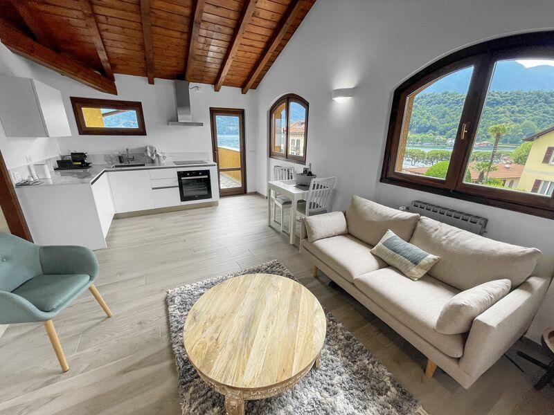 Main image of property: Appartamento Lucia, Lake Como, Lenno