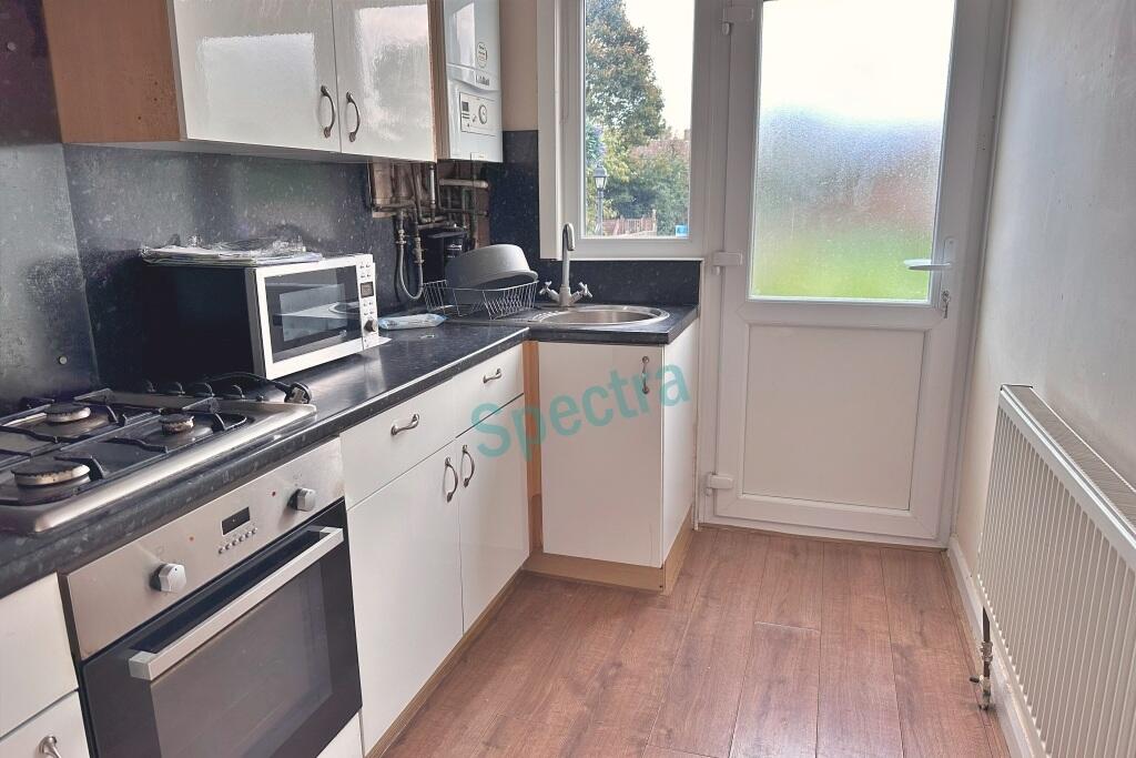 Main image of property: Shelley Road, Luton, Bedfordshire LU4 0JA