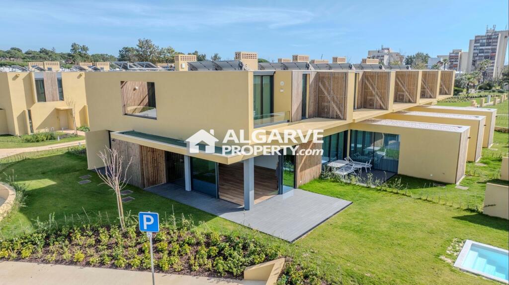 Main image of property: Algarve, Vilamoura
