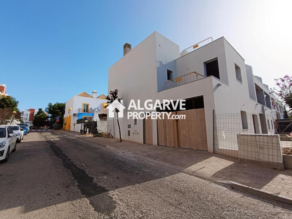 Main image of property: Algarve, Tavira (Santa Maria e Santiago)