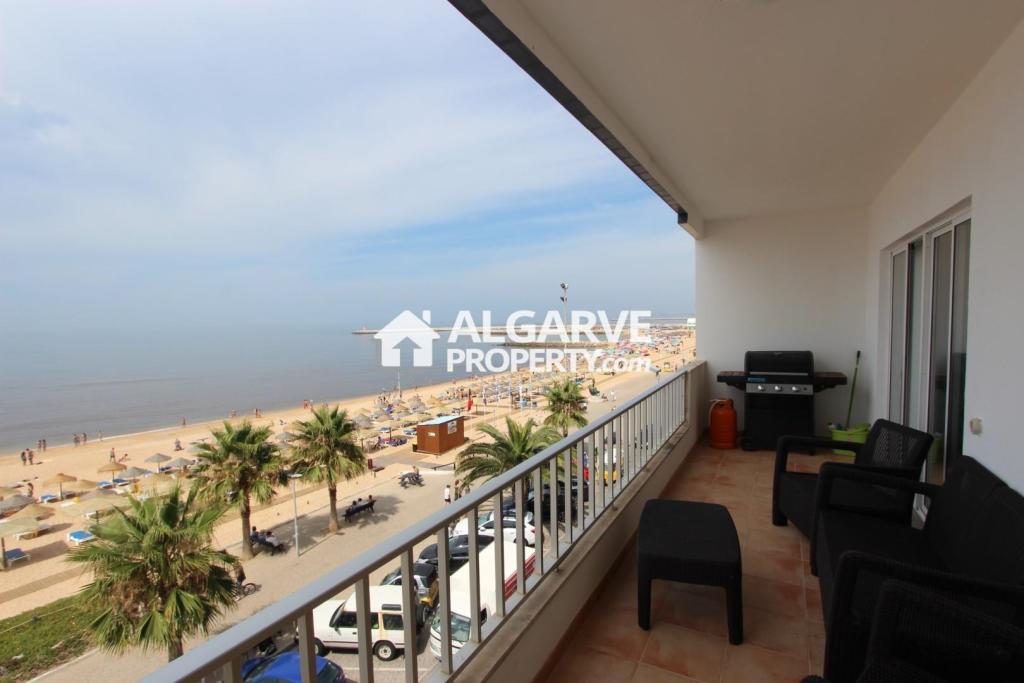2 bedroom apartment for sale in Algarve, Quarteira, Portugal
