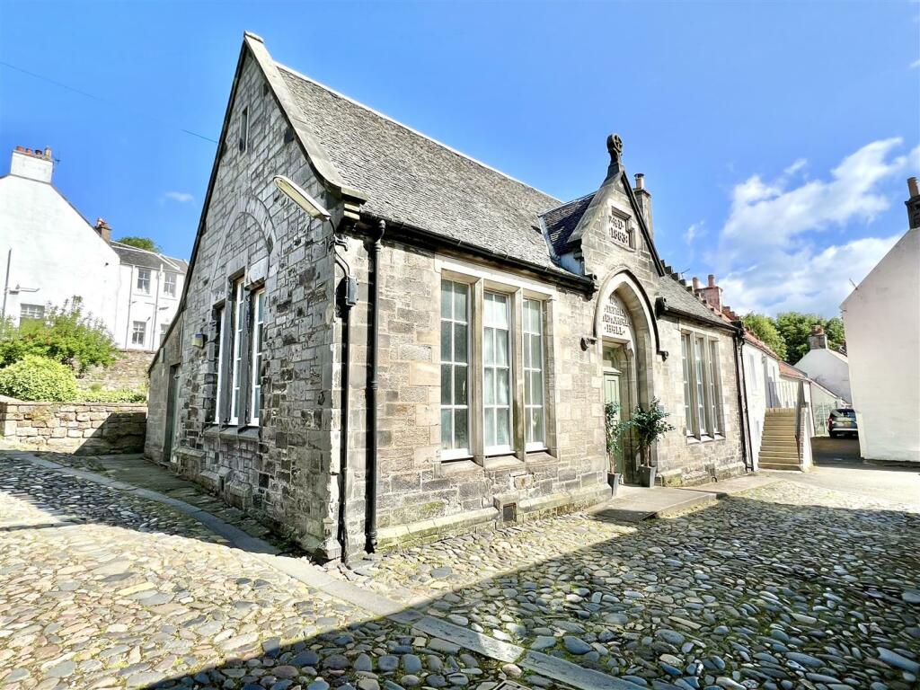 3 bedroom bungalow for sale in Little Causeway, Culross, KY12