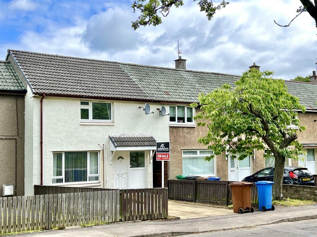 2 bedroom terraced house for sale in Carlyle Road, Glenrothes, KY6