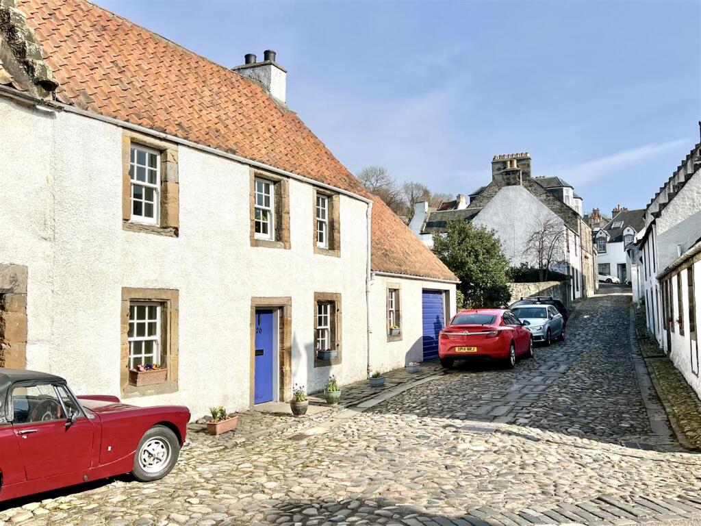 Main image of property: Mid Causeway, Culross