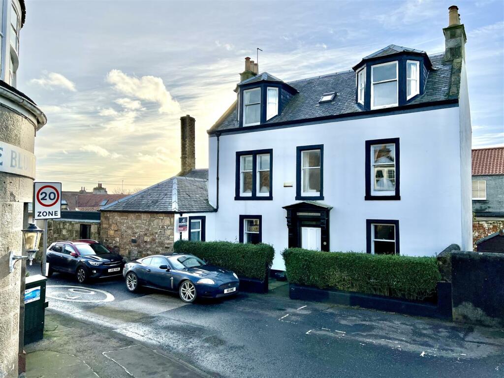 5 bedroom detached house for sale in Charles Street, Pittenweem, KY10