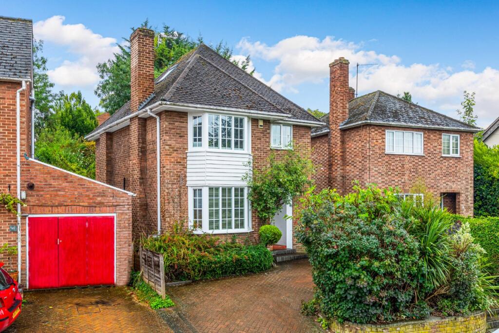 Main image of property: Barkway Road, Royston, Hertfordshire, SG8