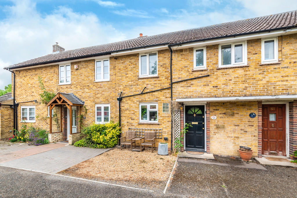 2 bedroom ground floor flat for sale in Brook Road, Bassingbourn