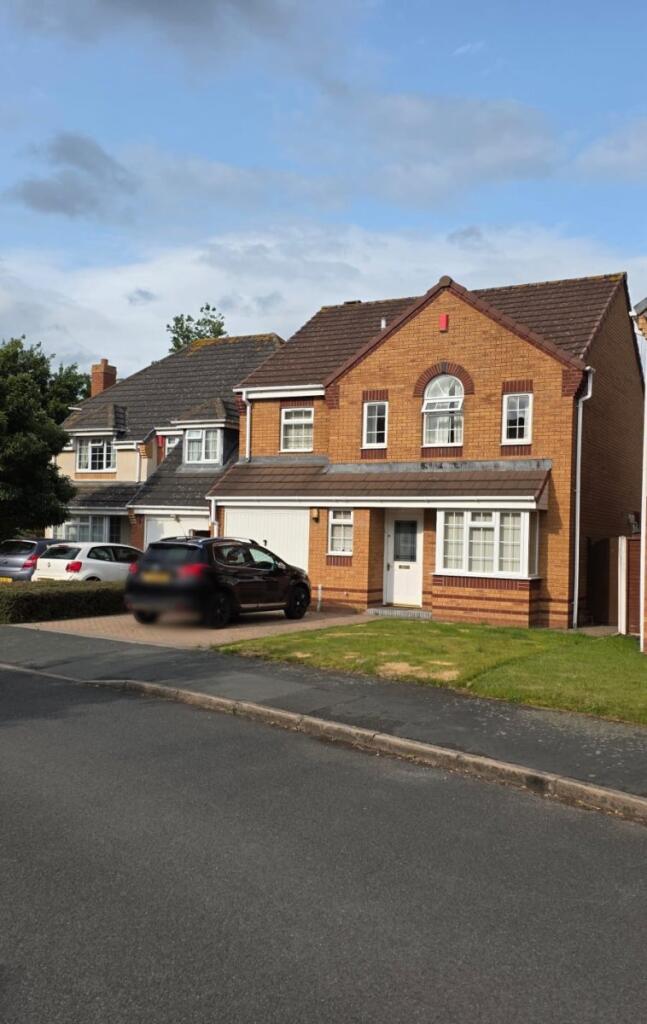 Main image of property: Warwick Way,