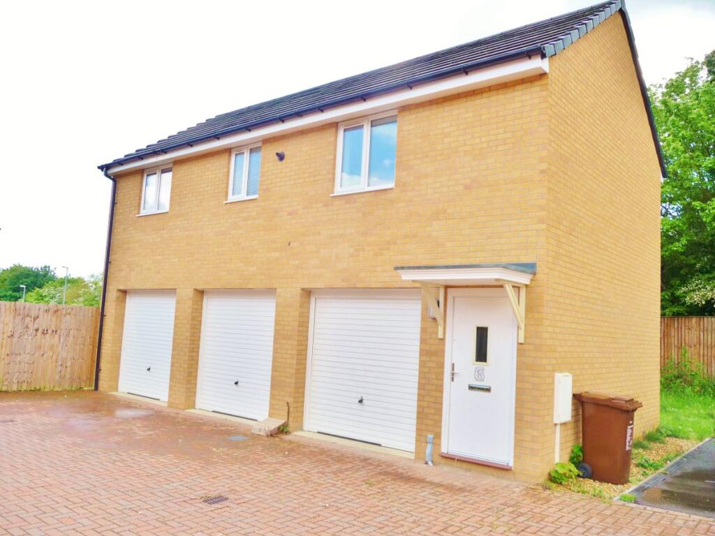 Main image of property: Carltonwood Close,