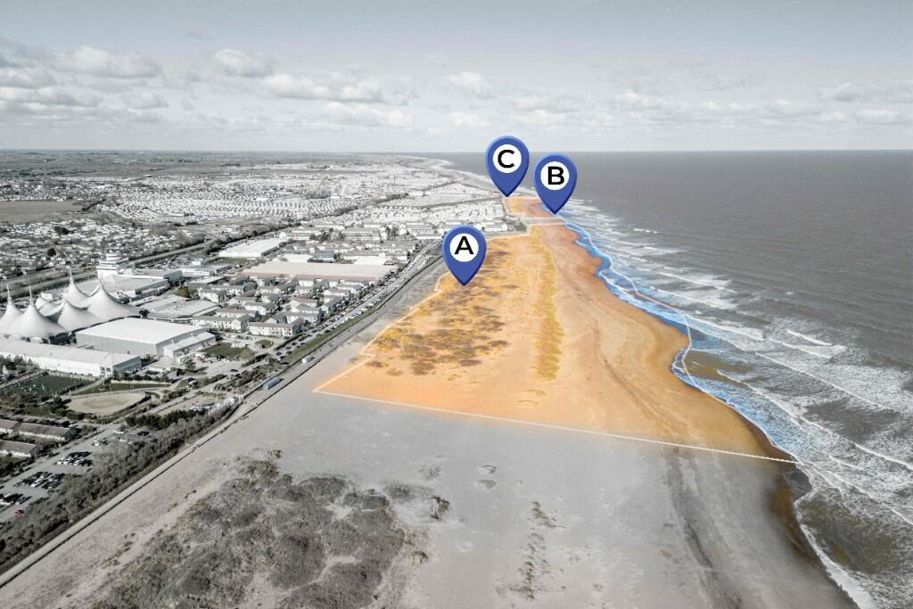 Land for sale in Beach Lots, Ingoldmells, Lincolnshire, PE25 1NJ, PE25