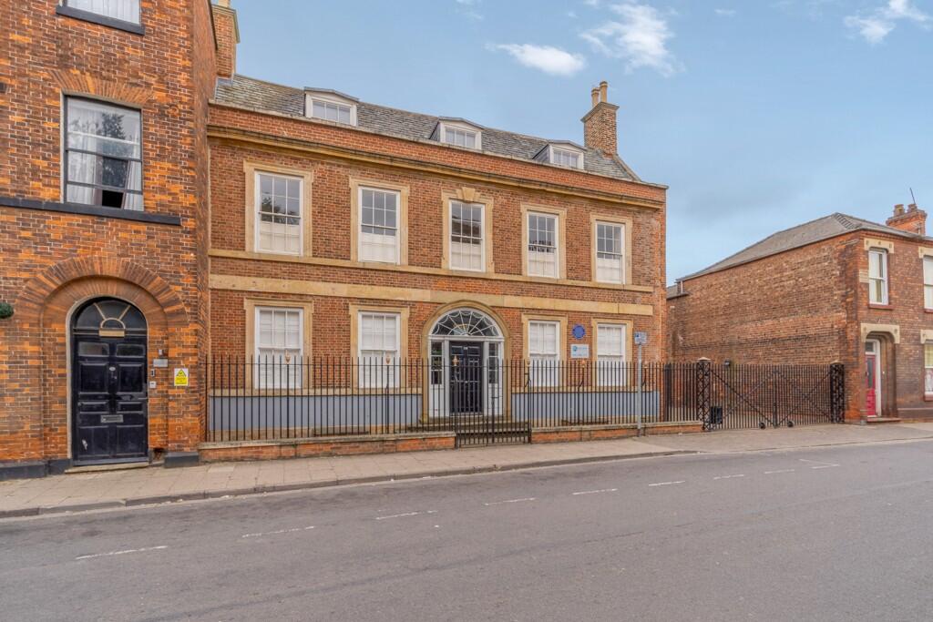 Main image of property: High Street, Boston, Lincolnshire, PE21 8TG