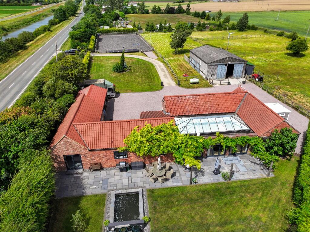 Main image of property: Boston Road, Cowbridge, Boston, Lincolnshire, PE22 7DJ