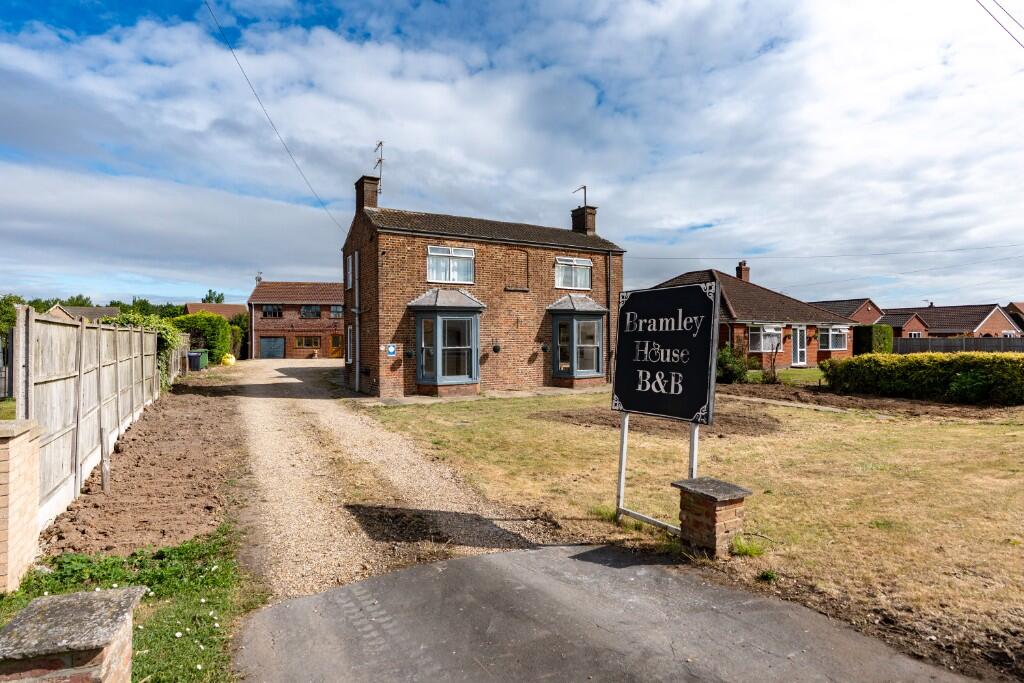 Main image of property: Sleaford Road, Boston, Lincolnshire, PE21 7PQ