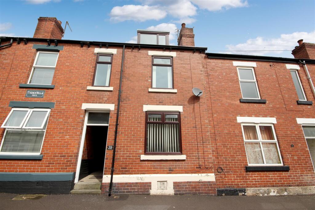 Main image of property: Tyzack Road, Sheffield